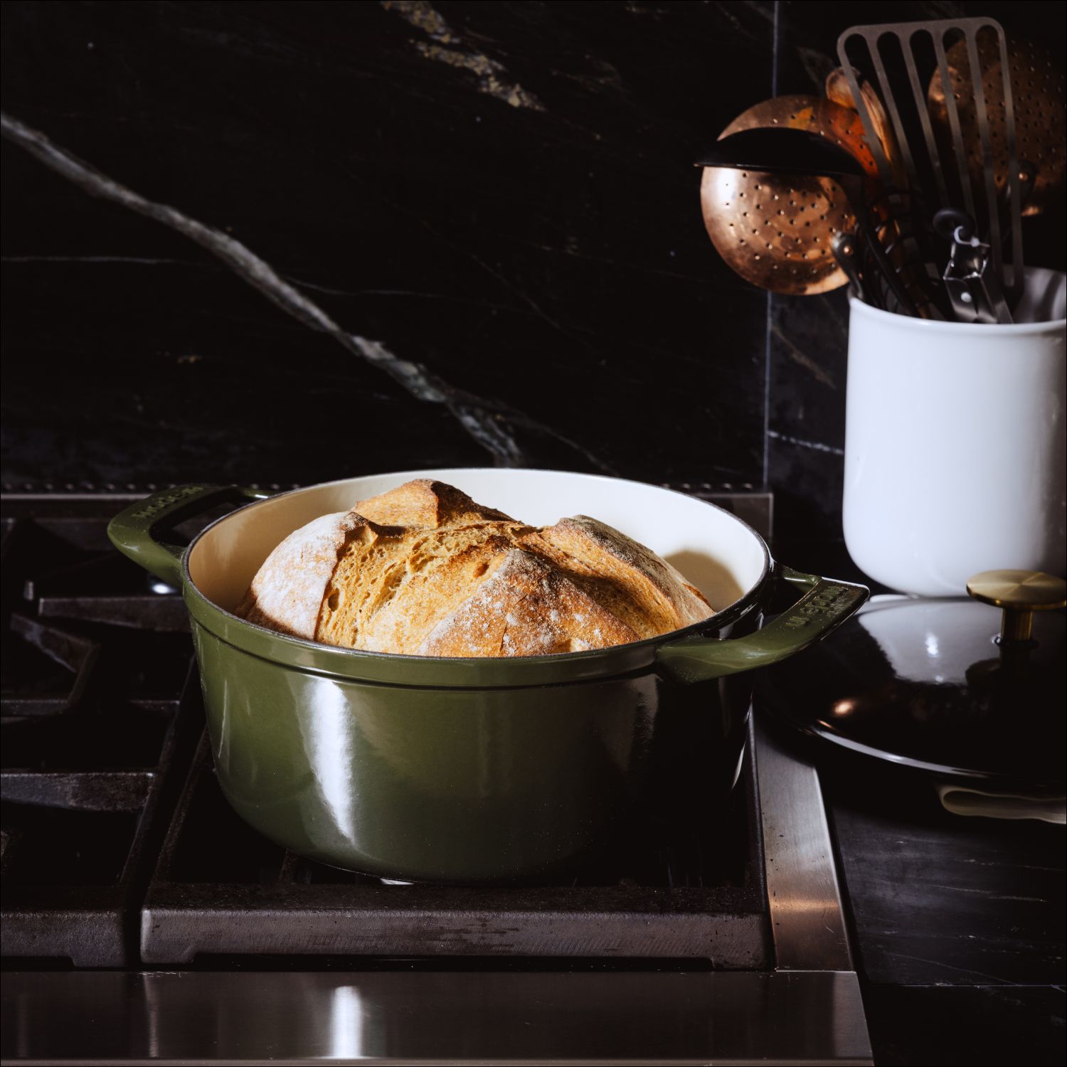 Enameled Cast Iron Set - Image 2