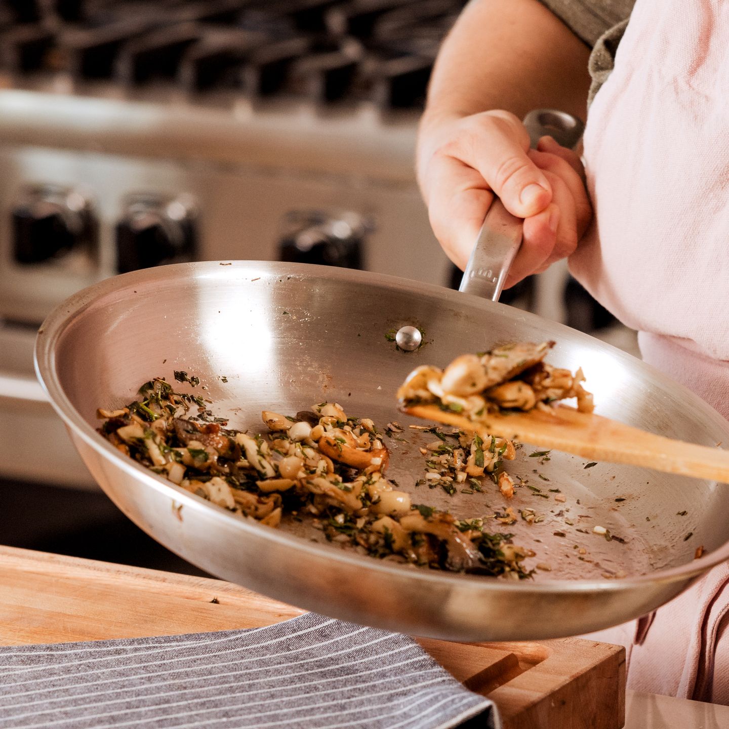 Stainless Clad Frying Pan - Image 11