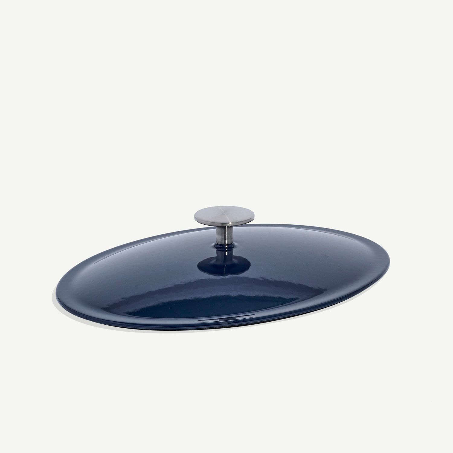 Oval Enameled Cast Iron Dutch Oven - Image 6