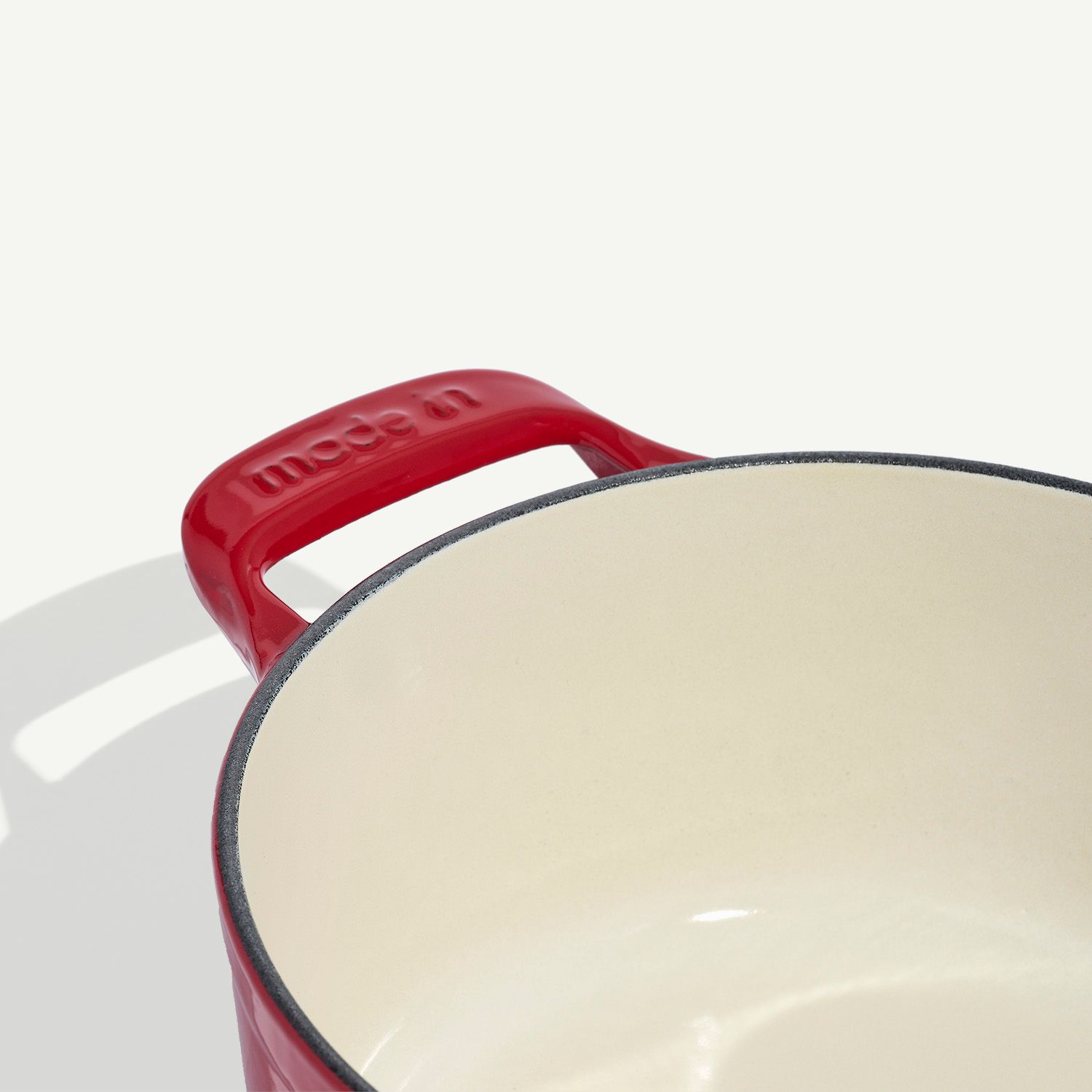 Enameled Cast Iron Saucepan - Image 8